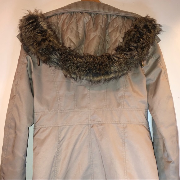 Kenneth Cole Jacket w/ Detachable Faux-Fur Hood - Picture 2 of 8